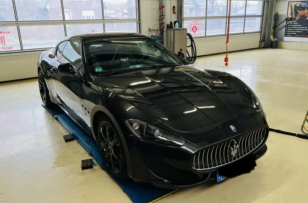 Maserati Aufbereitung und Innenraumreparaturen